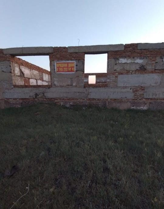 Продам дом не достроенный