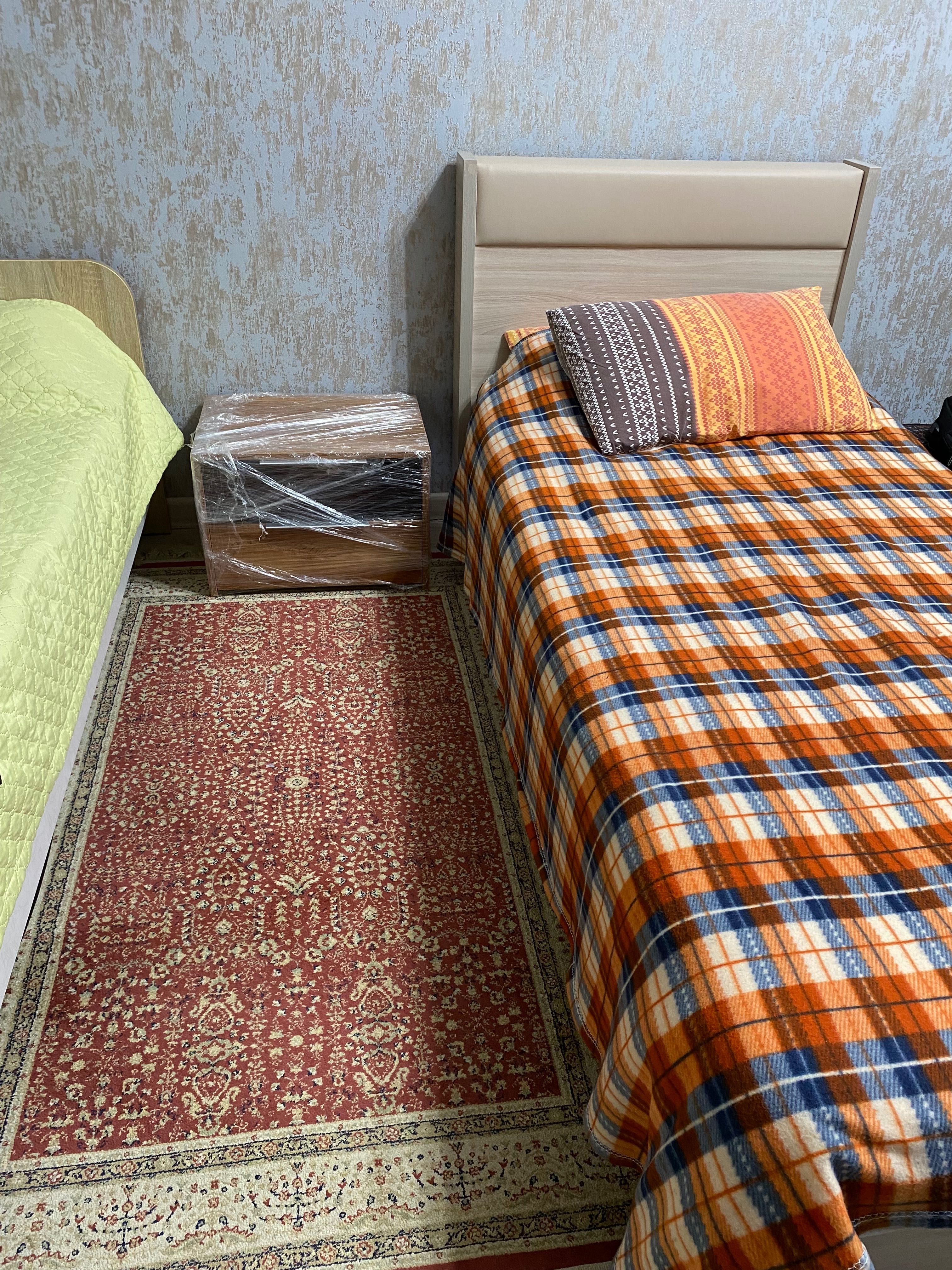 Продам кровати размером 90х200 и 80х200