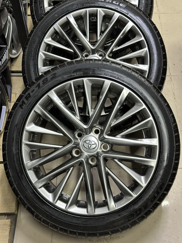 Камрики новый комплект без пробоега 235 45 R18