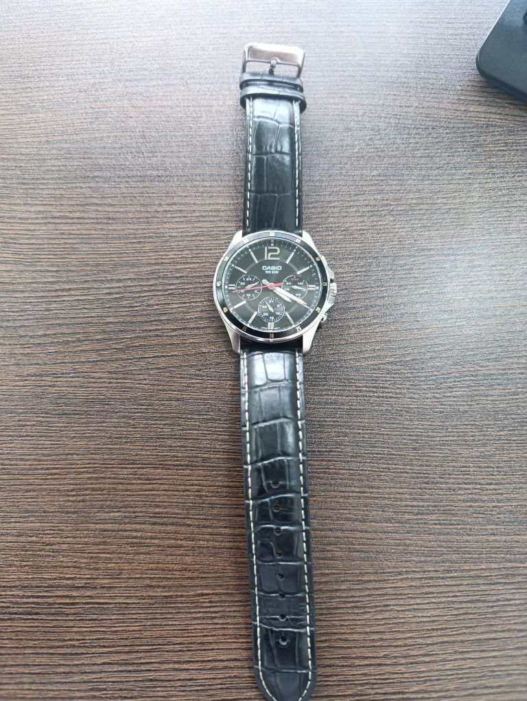 Часы Casio MTP-1374