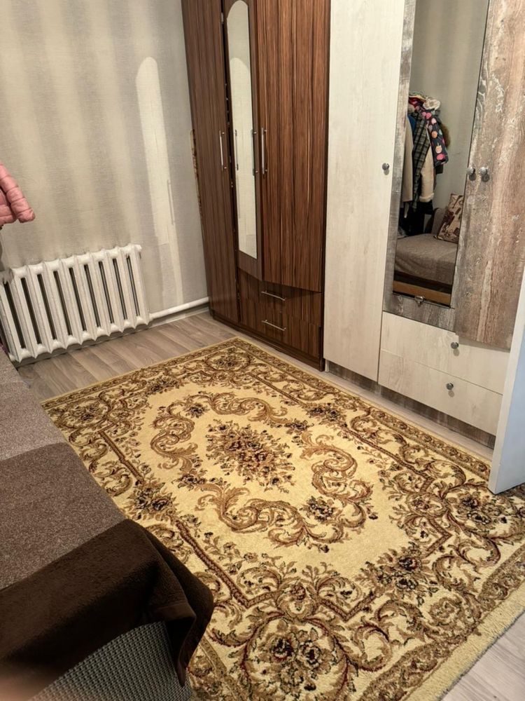 Продам дом один двор на два хозяина