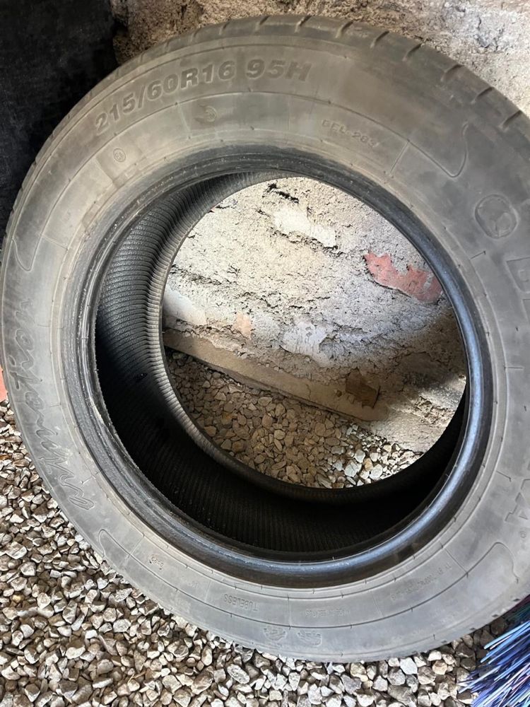 Продам резину 215/60 R 16