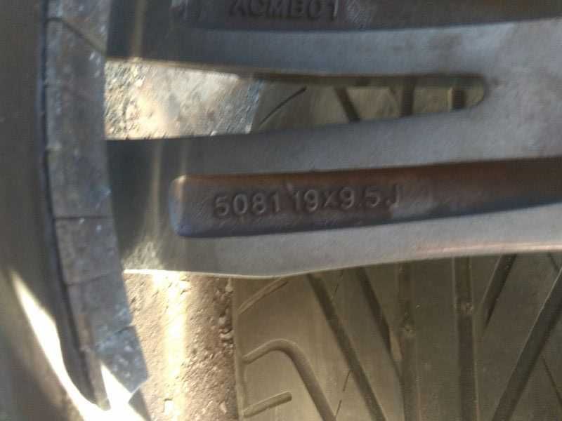 Продам легкосплавные разноширокие диски на автомашину "BMW"