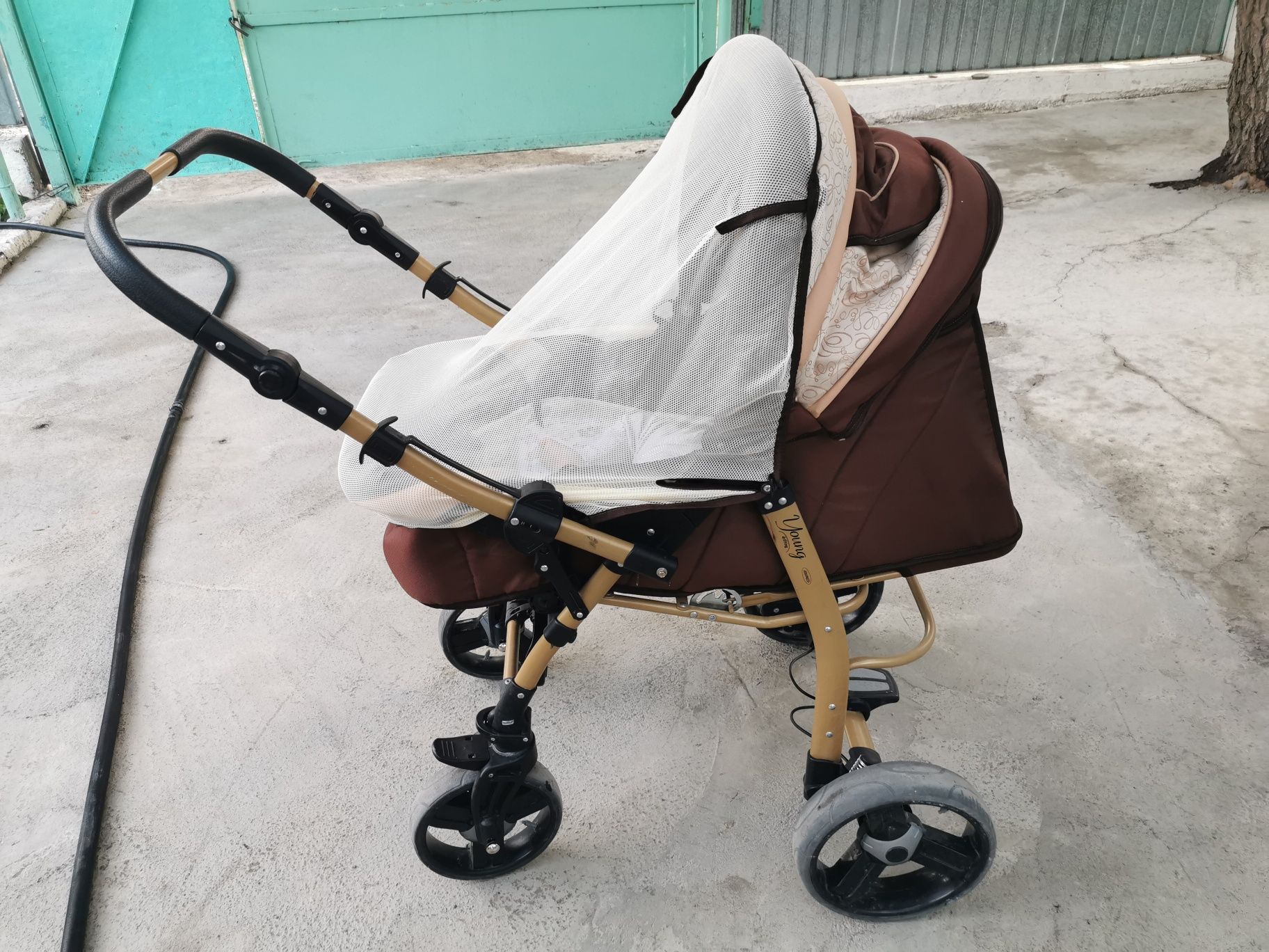 Продам коляску Young Adamex