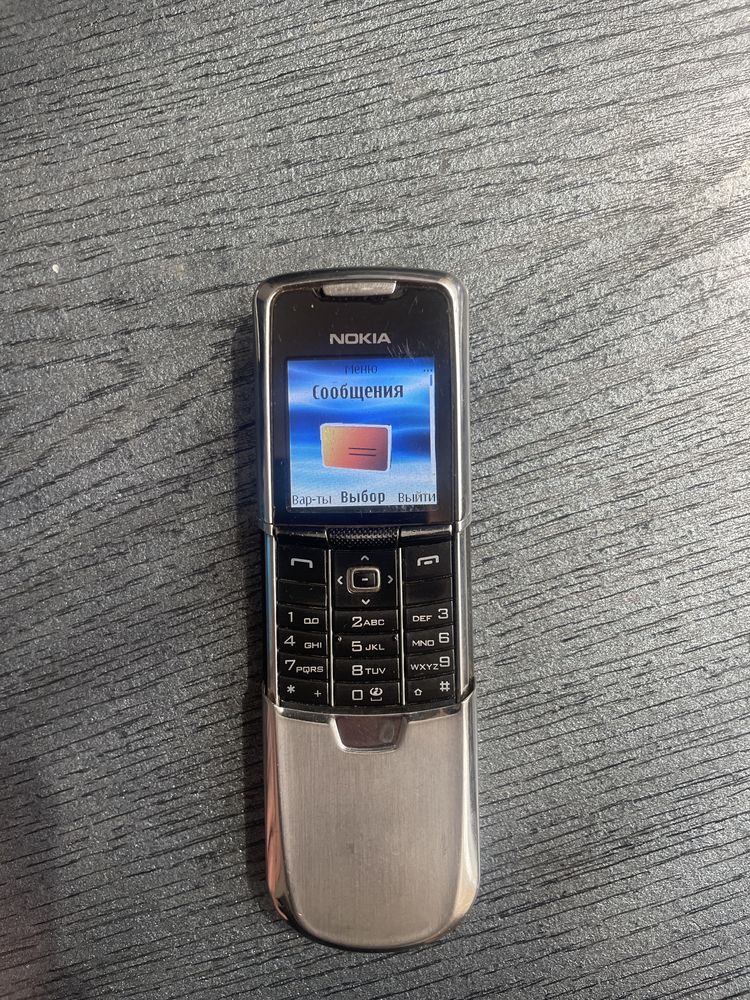 Продам легенду Nokia 8800 в хорошем состоянии оригинале