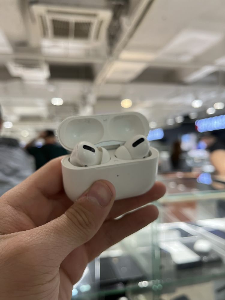 airpods pro 1