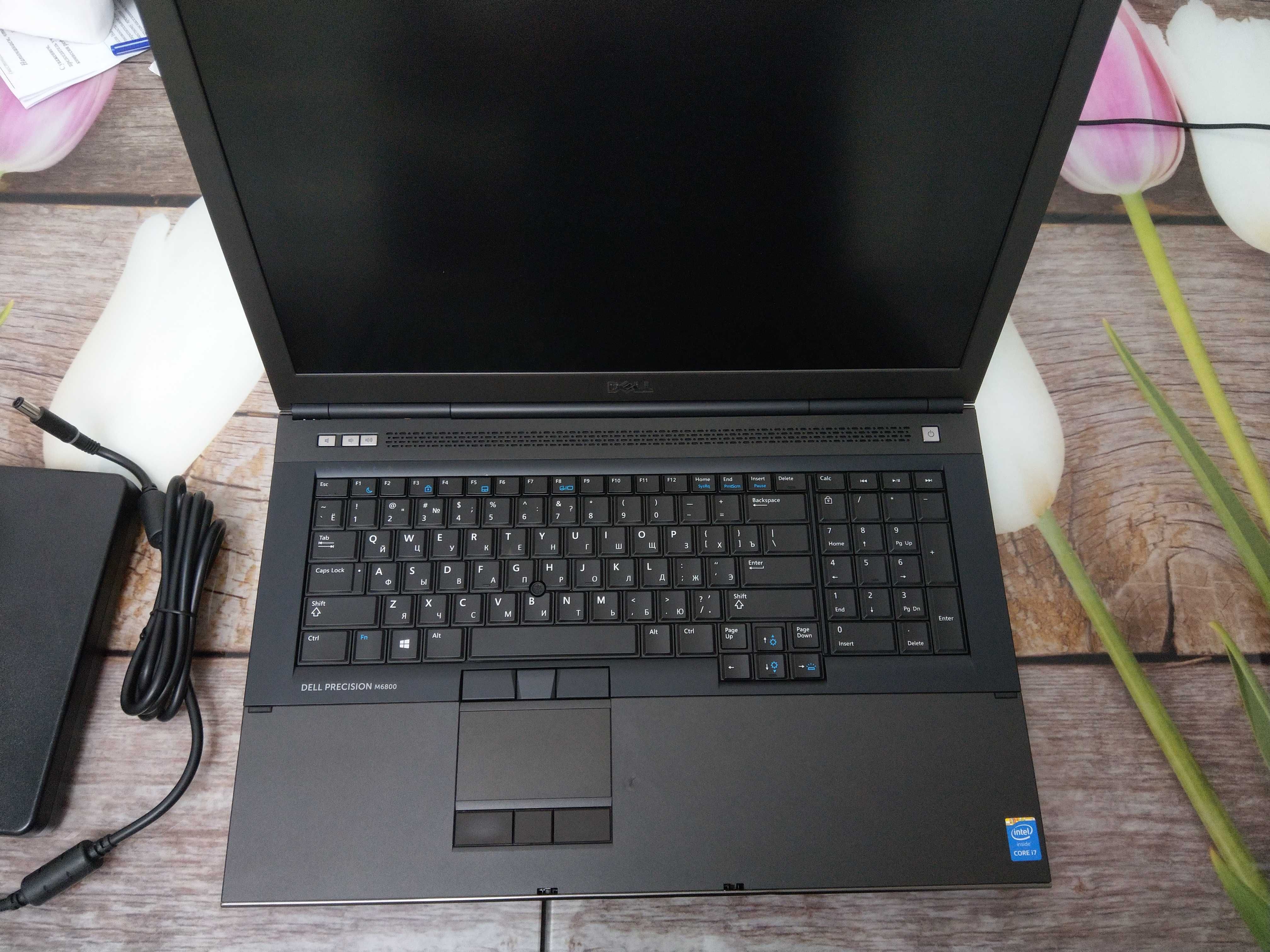 Продам Dell M6800 I7-4710QM 2.50 GHz, ОЗУ 32 ГБ , 960 SSD +1000 HDD