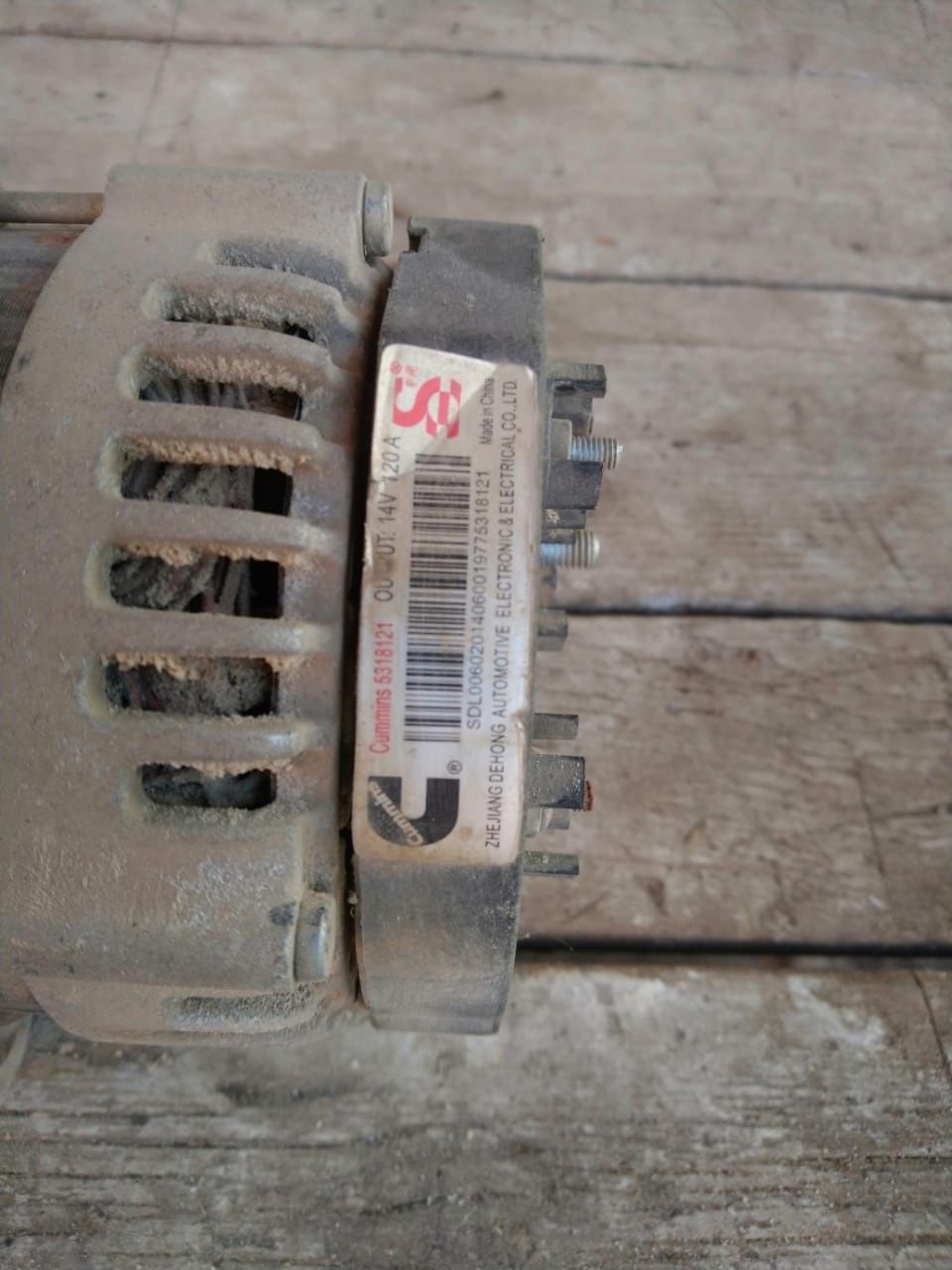 Продам Генератор Cummins ISF 2.8