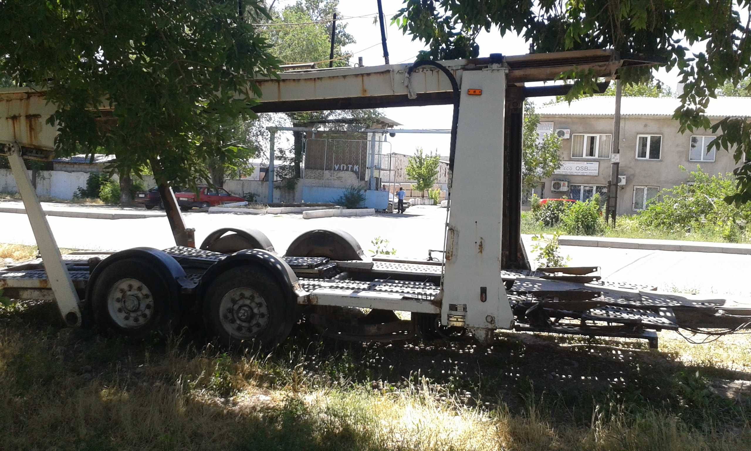 Прицеп от Автовоза Kaessbohrer на 4 авто