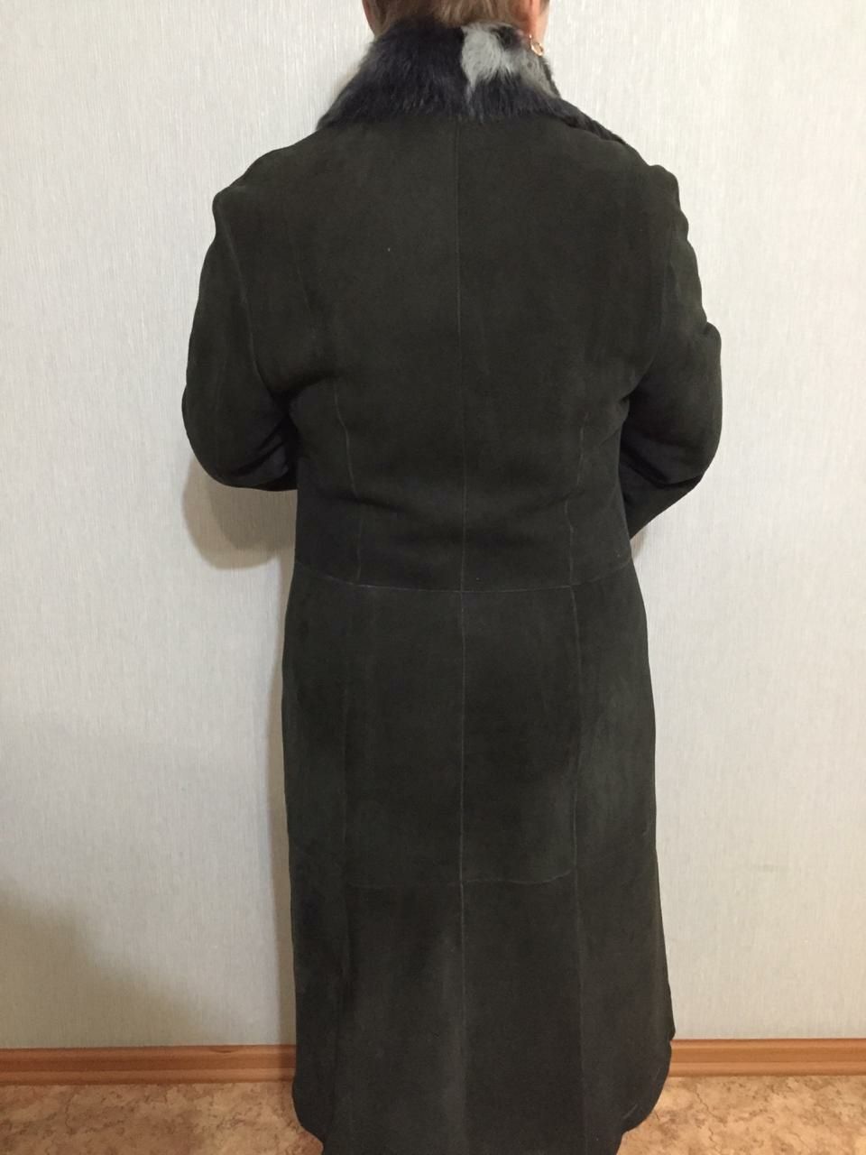 Каспий ред .Продам натуральную дубленку.лёнка.в отличном состоянии,без