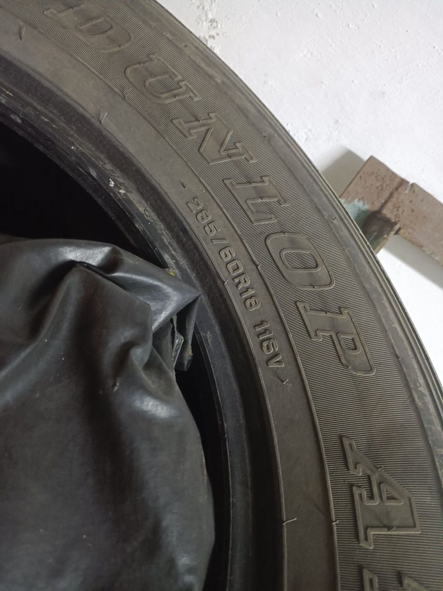 Срочно Продам шины 285/60 R18