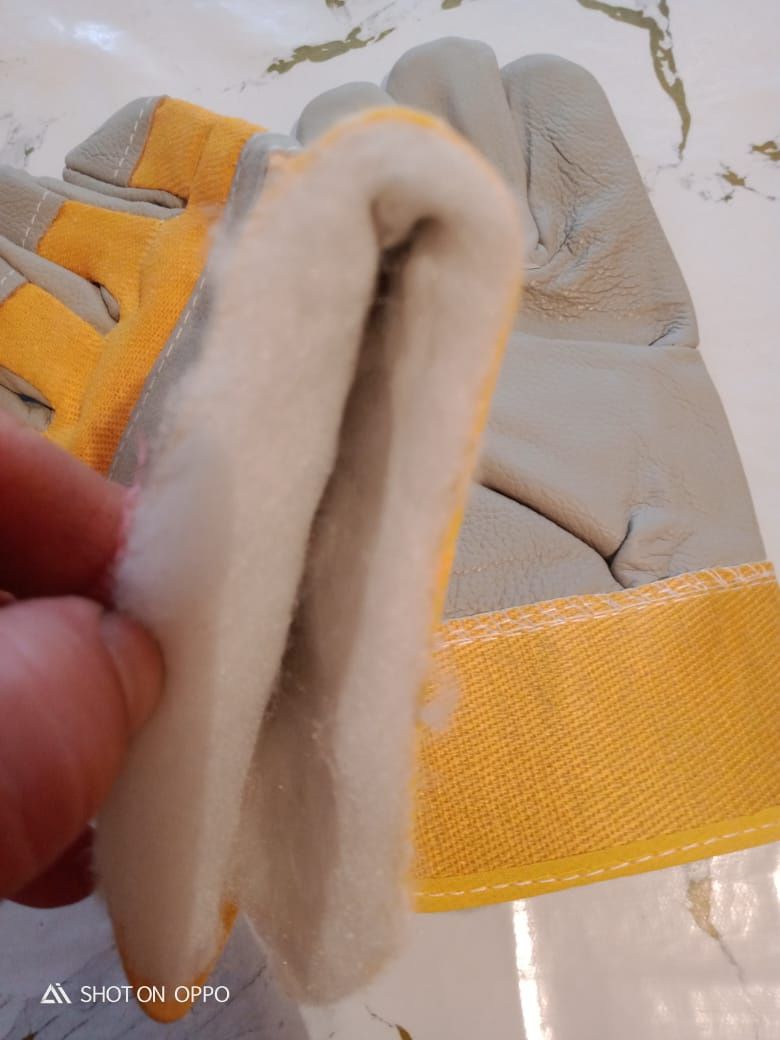 Продам зимние и летние  коженные перчатки.