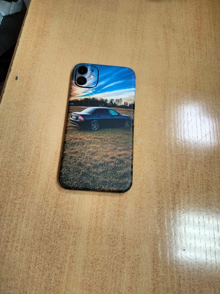 iphone11 128гб в отличном состояние