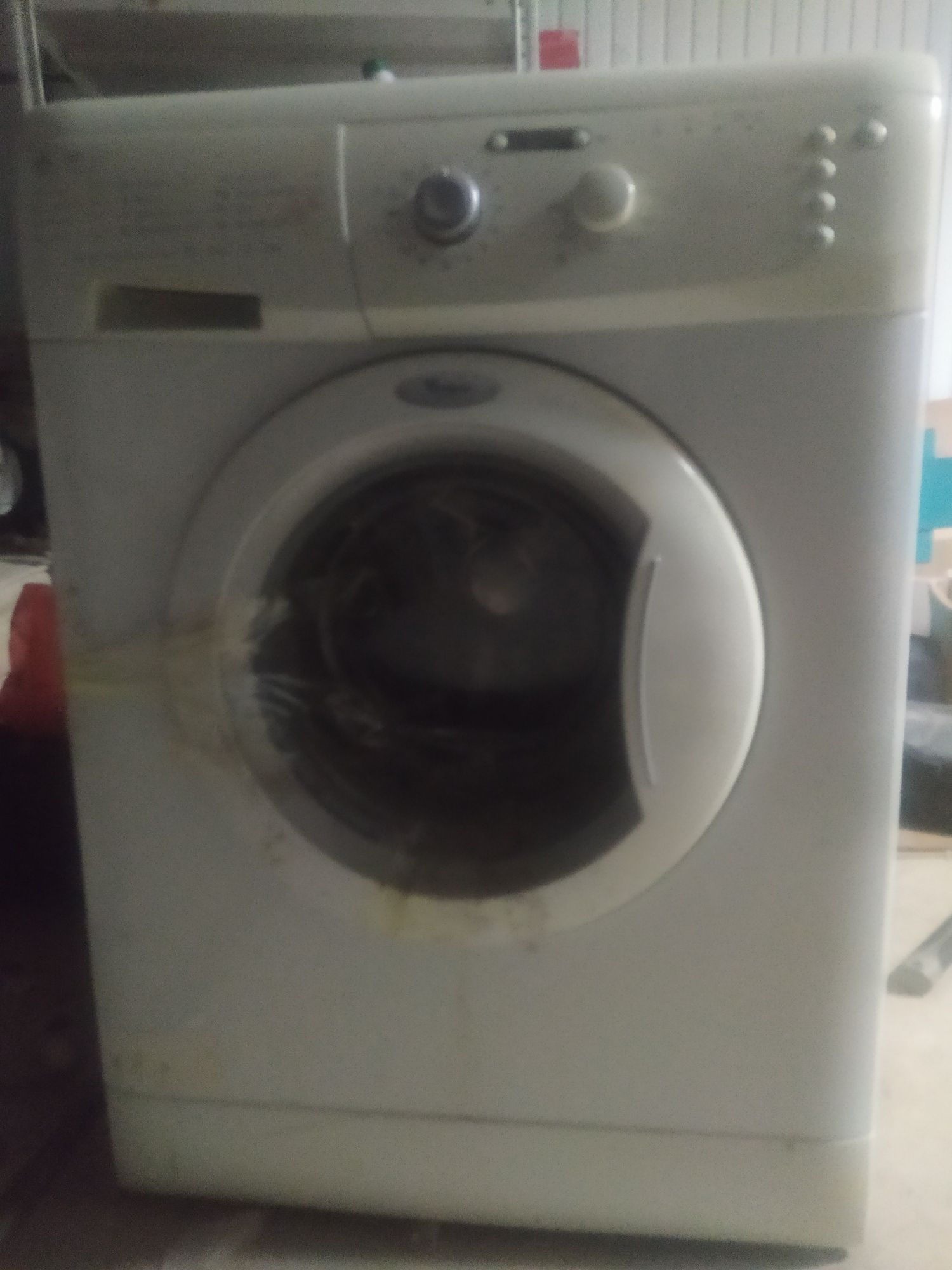 Продам стиральную машину