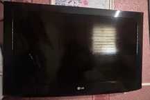 Телевизор LG. Диагональ 82 см
