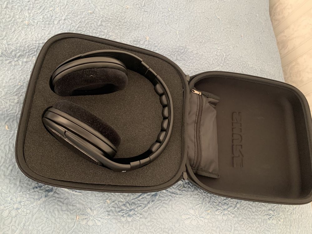 Профессиональные проводные наушники открытого типа SHURE SRH-1440