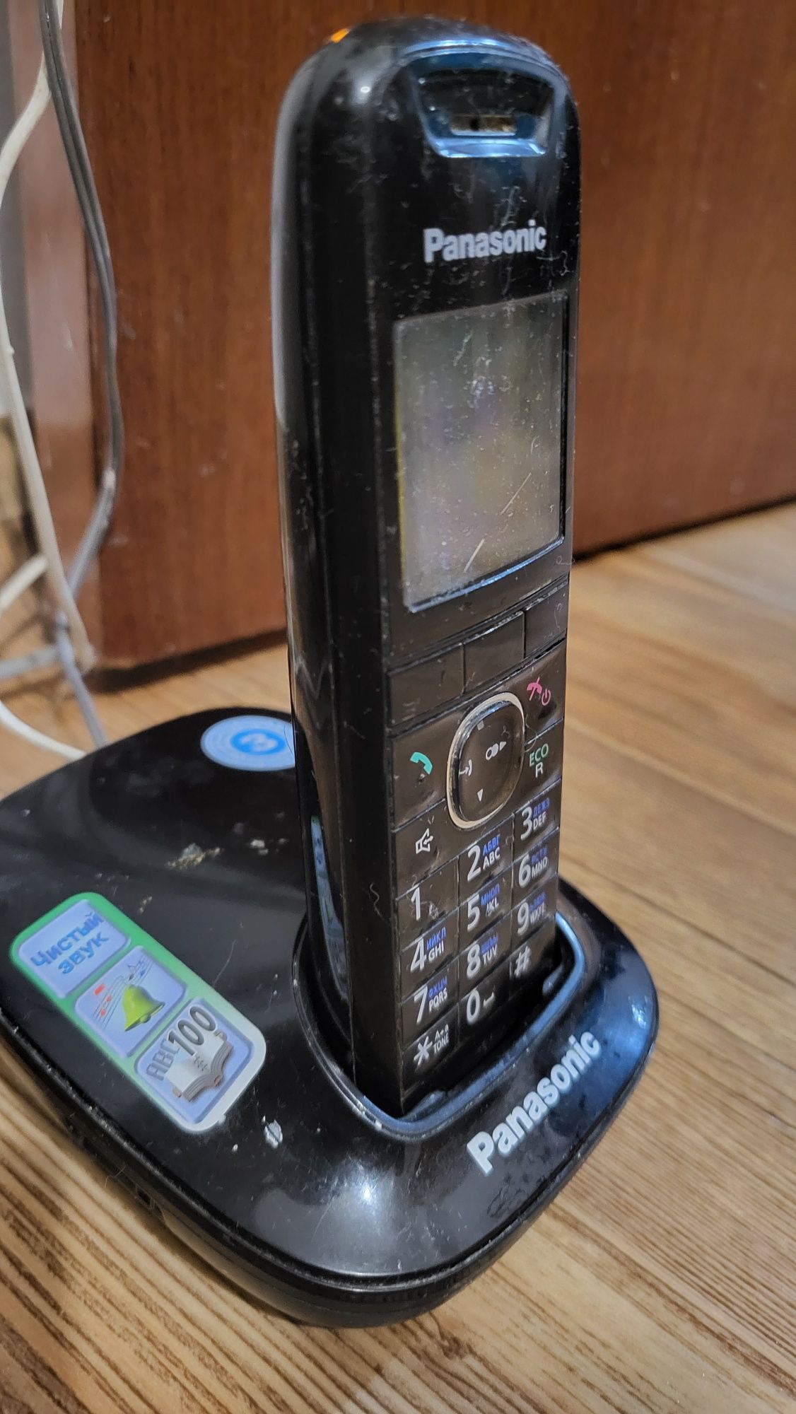 Продам радио телефоны 2 шт Panasonic рабочие
