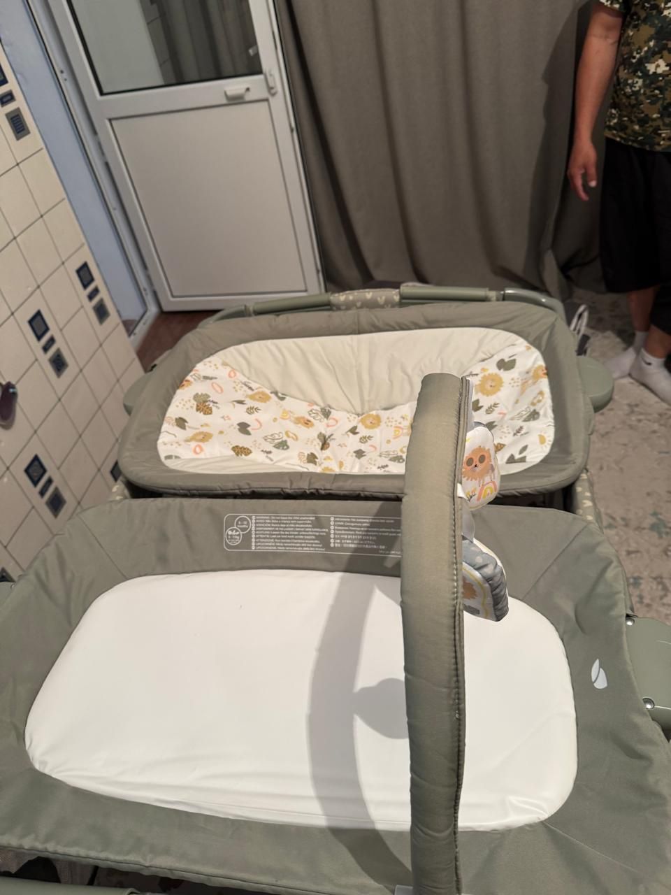 Продам кровать манеж