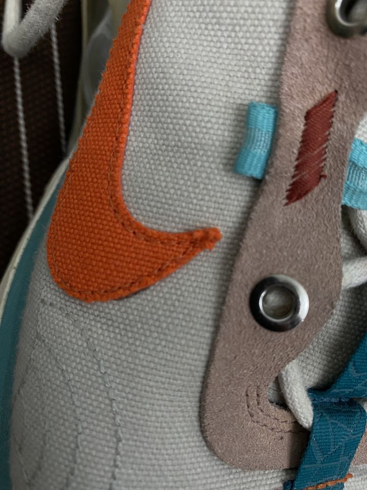 Кроссовки от nike