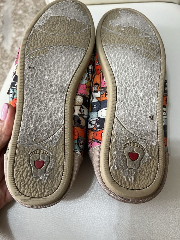 Слипоны женские Toms и Boss Dogs
