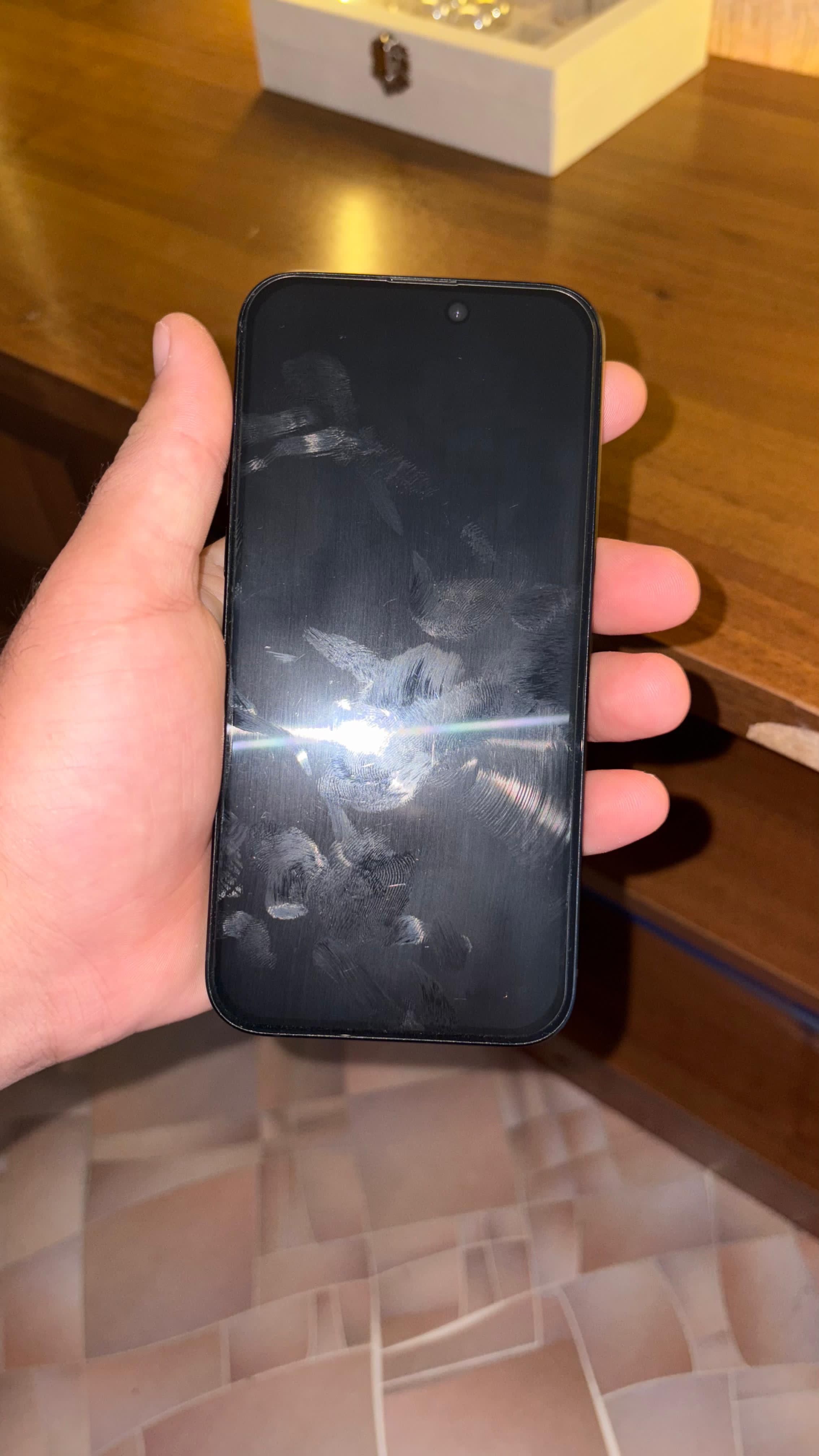 iPhone 15 plus  в идеальном состоянии!