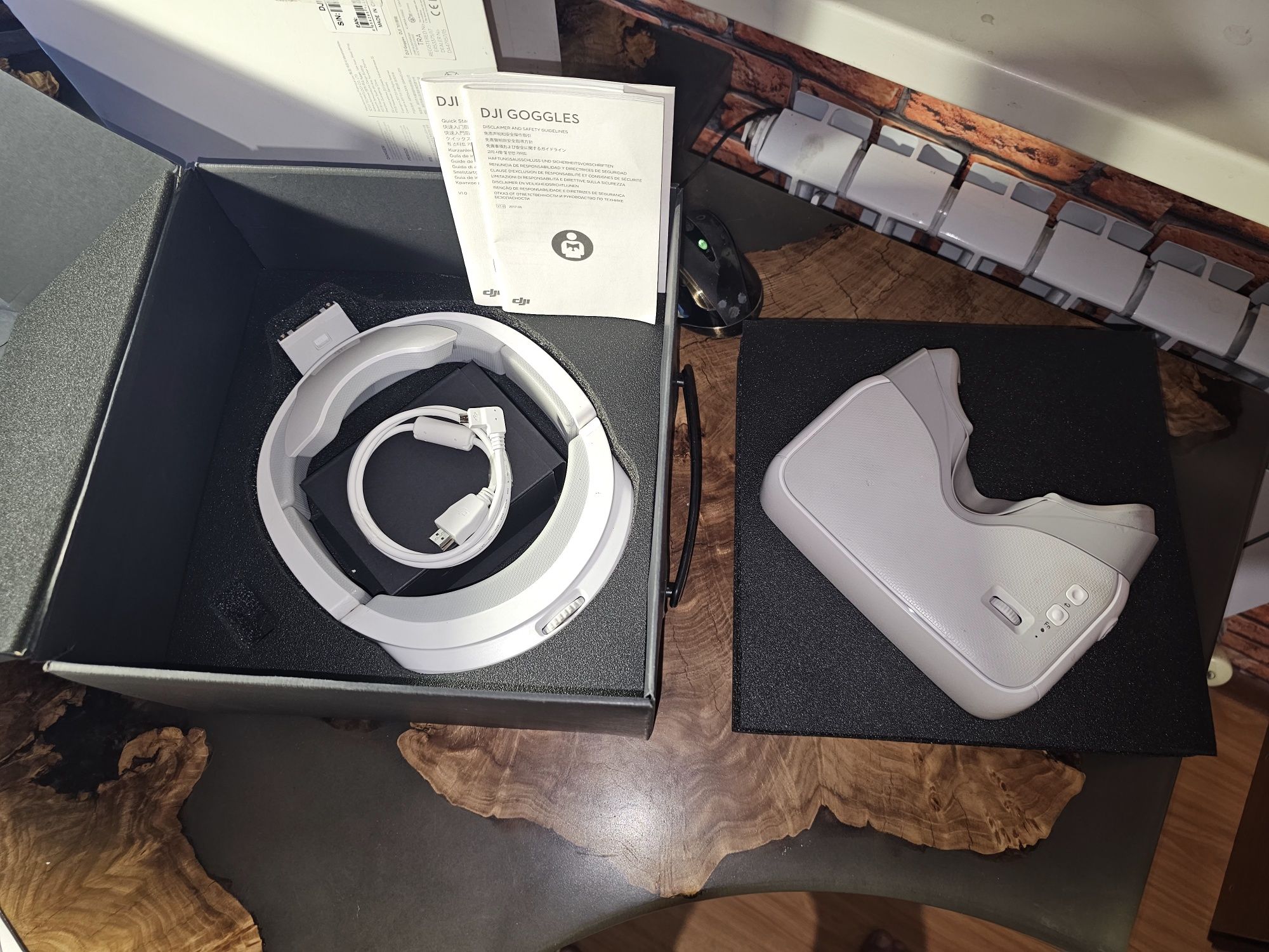 Продам очки DJI Goggles