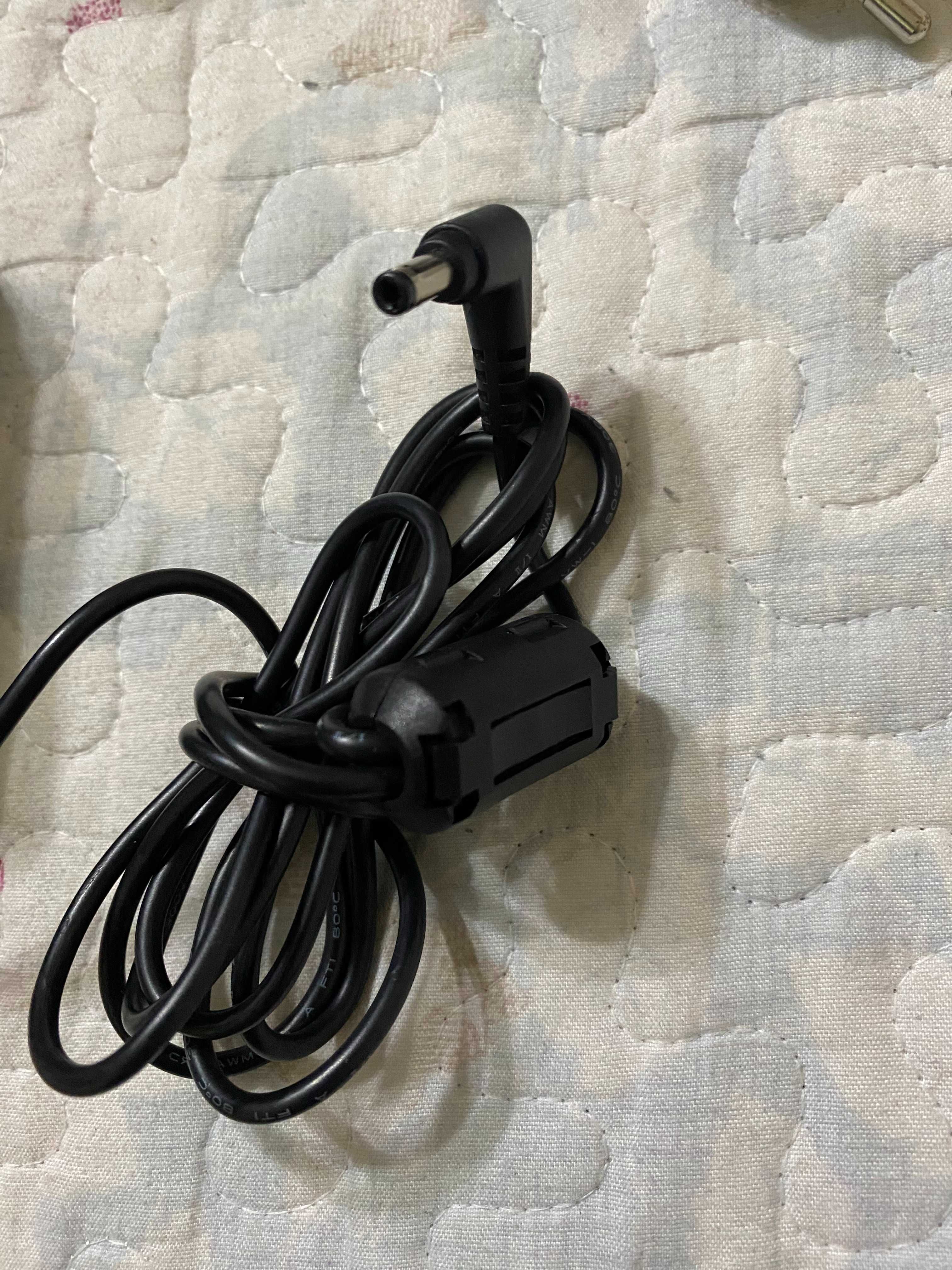 Зарядное устройство для Samsung Adapter AA-MA20S, б/у