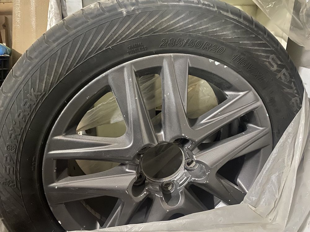 Запаска автошины