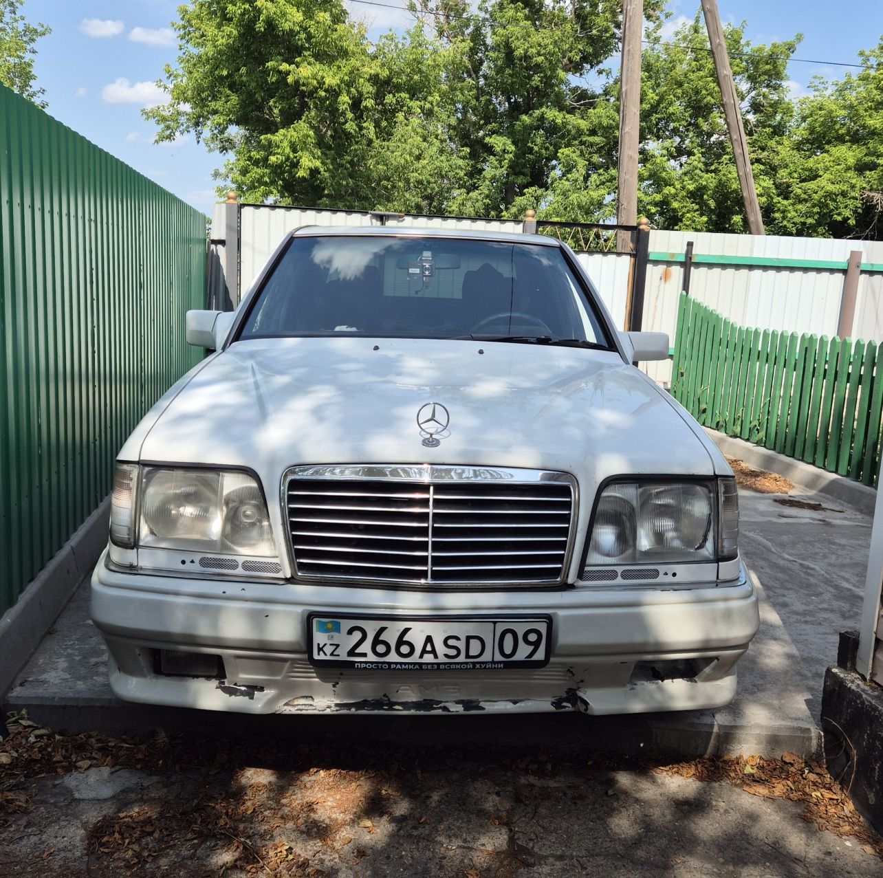 Mercedes-benz E22