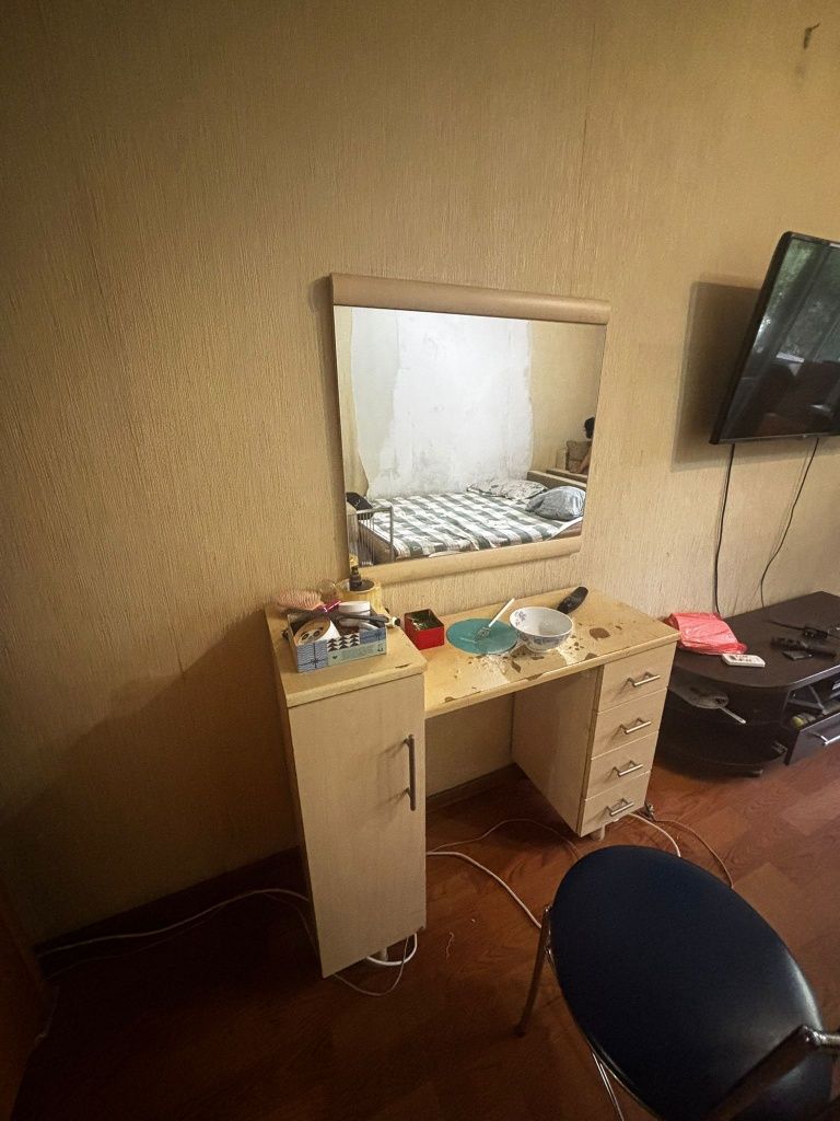 Отдам мебель бесплатно