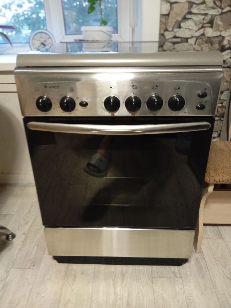 Продам газплиту Гефест
