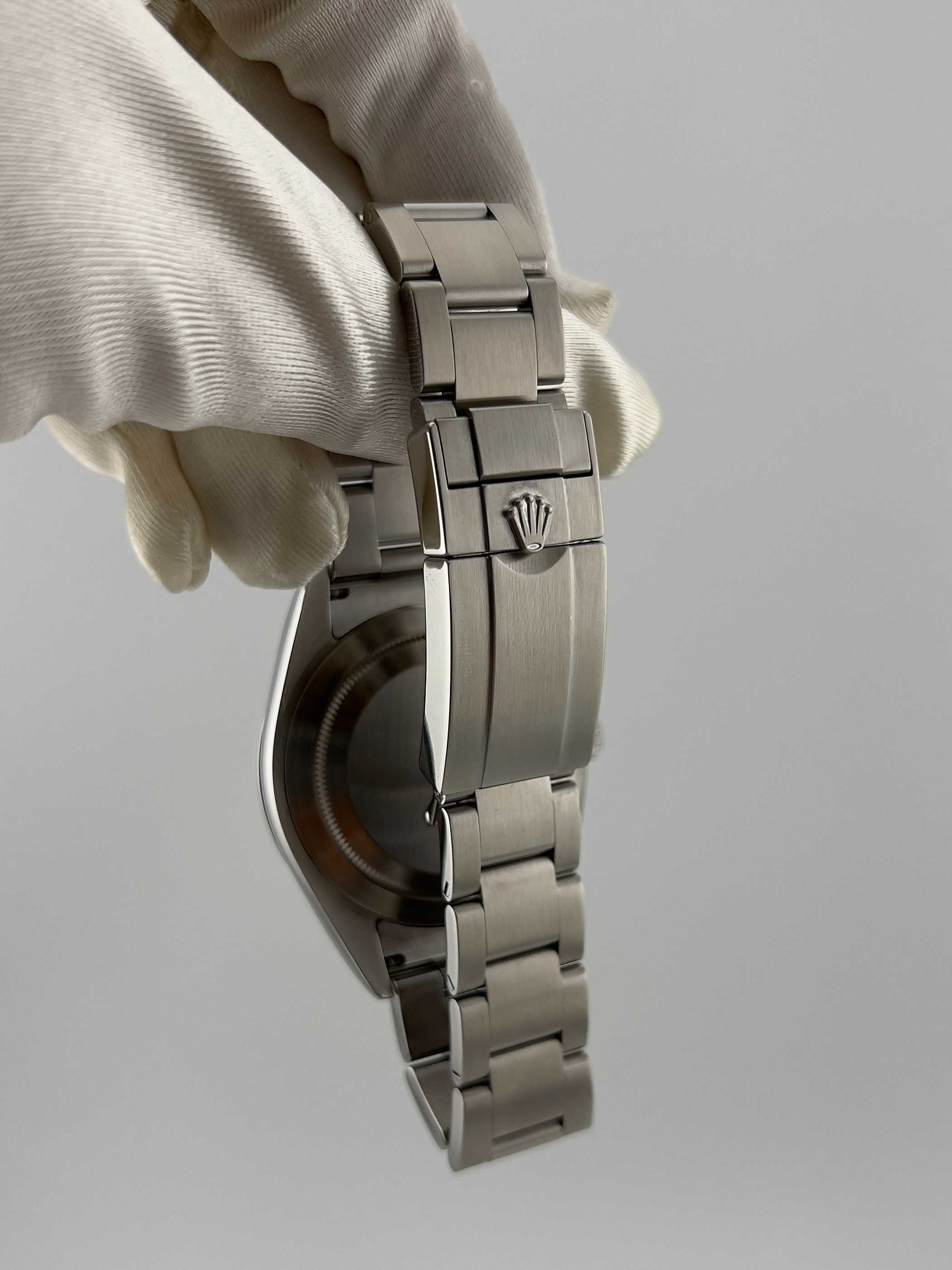 Наручные часы Rolex Explorer
