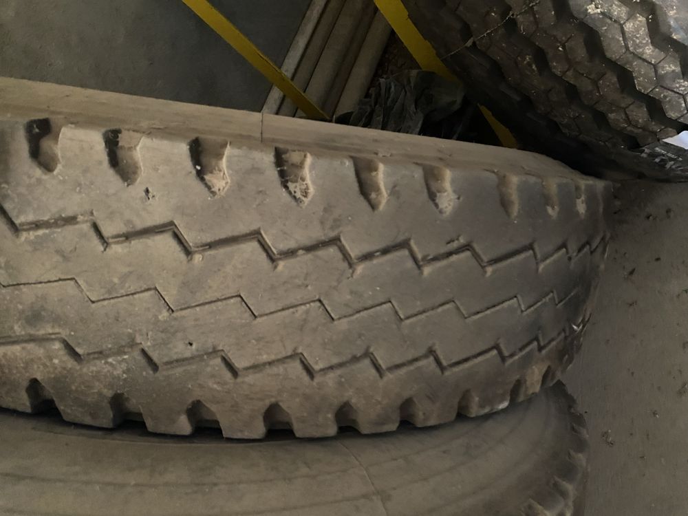 Шины грузовой ONYX - 365/65R22.5 (новый)