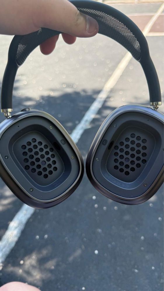 Apple AirPods Max