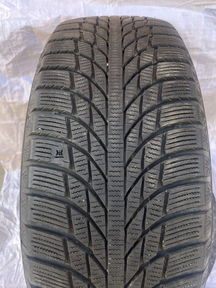 Kumho 205/55 R16 94T зимные