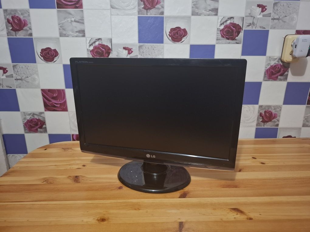 Монитор Lg 21 дюйм