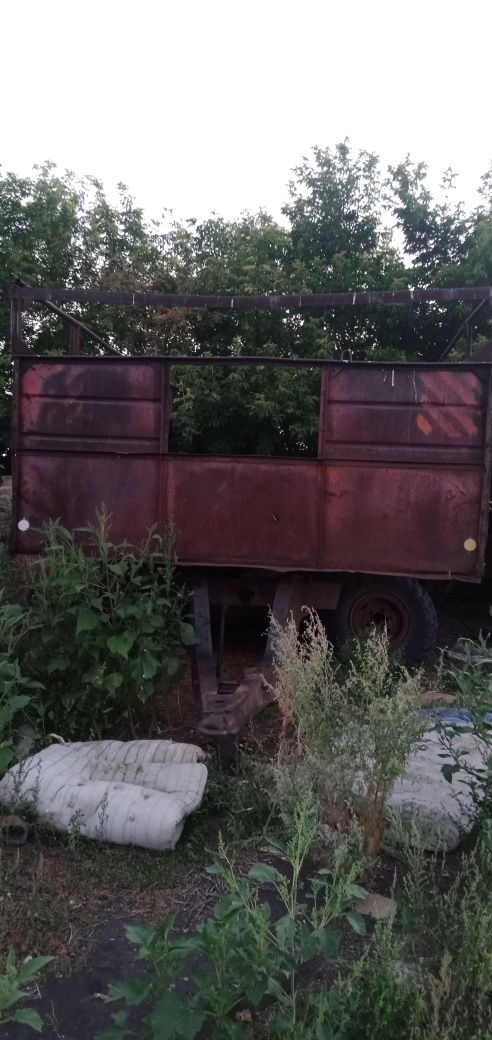 Продам прицеп ПТС9