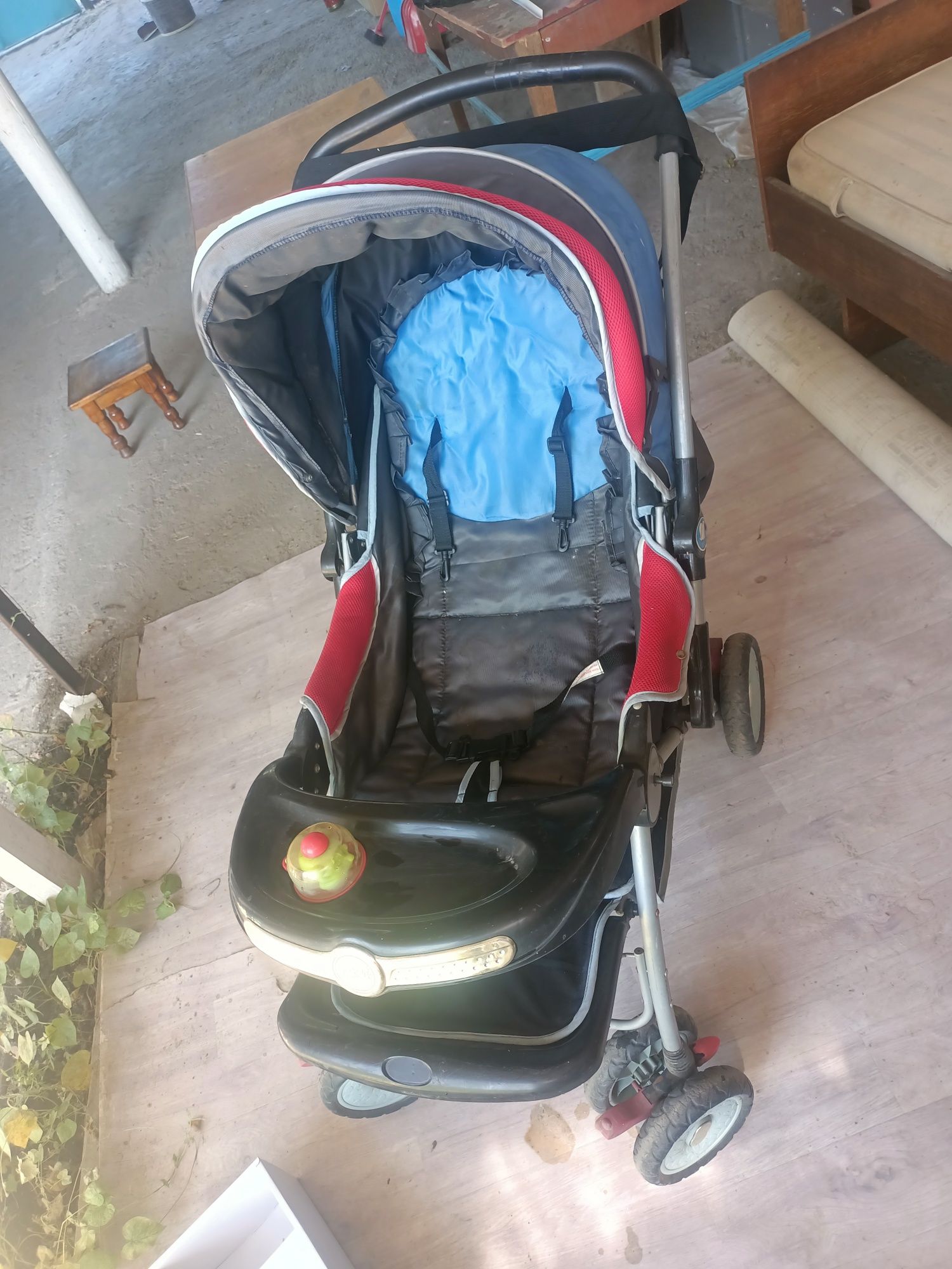 Продам детскую коляску