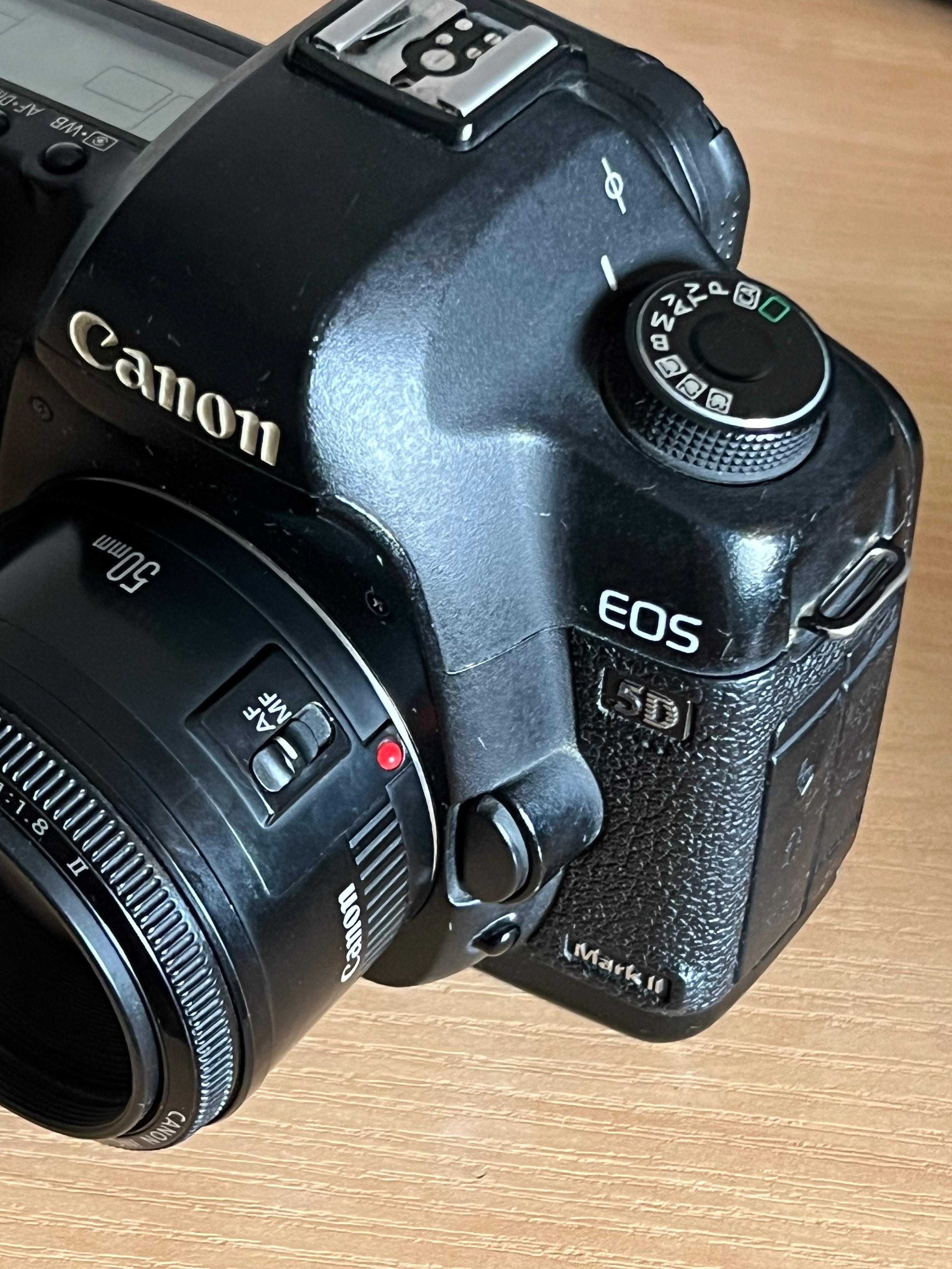 Зеркальная камера Canon 5D Mark 2 объектив Canon EF 50 mm 1.8