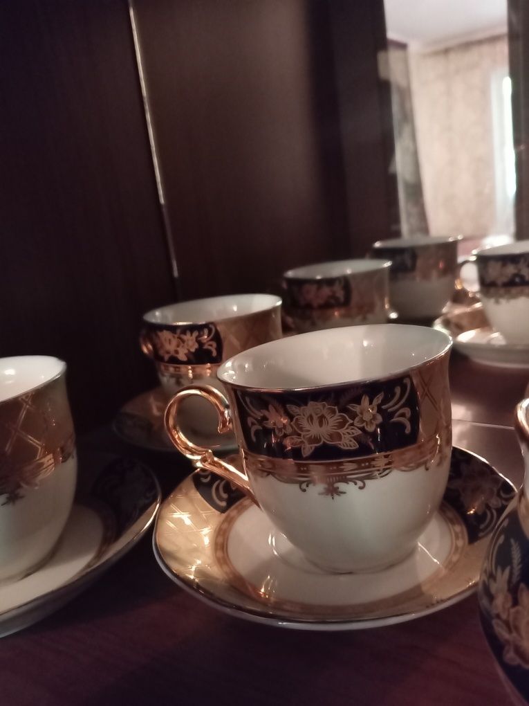 Продам    чайный  набор СССР из 22 предметов