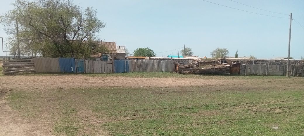 Продам участок в поселке или обмен