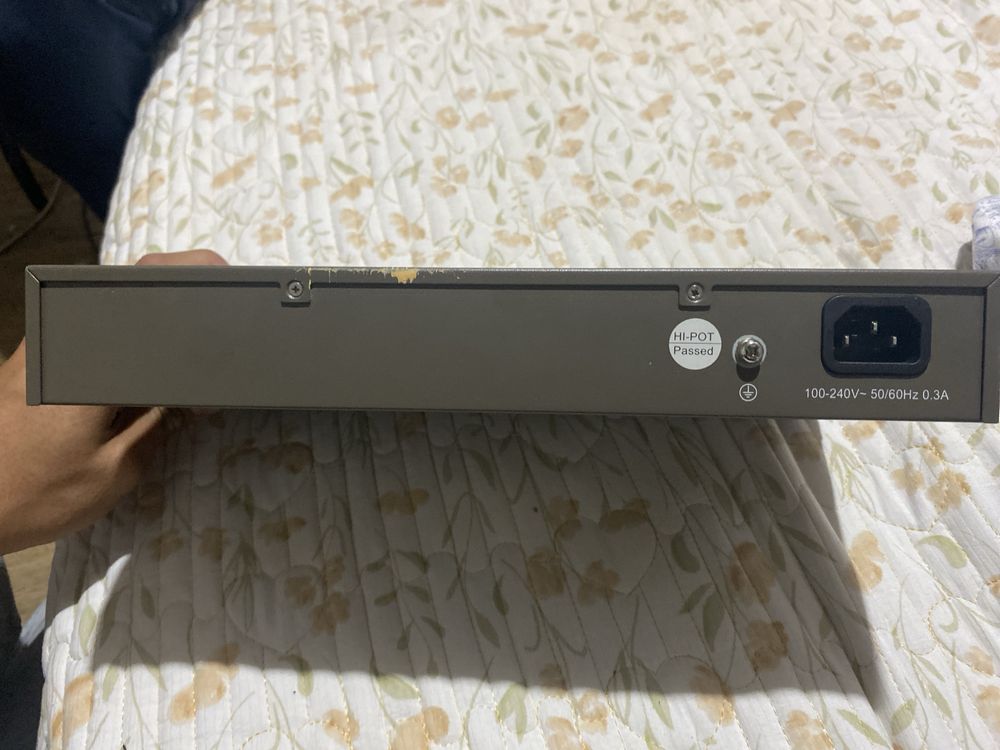 продам Tp-link коммутатор