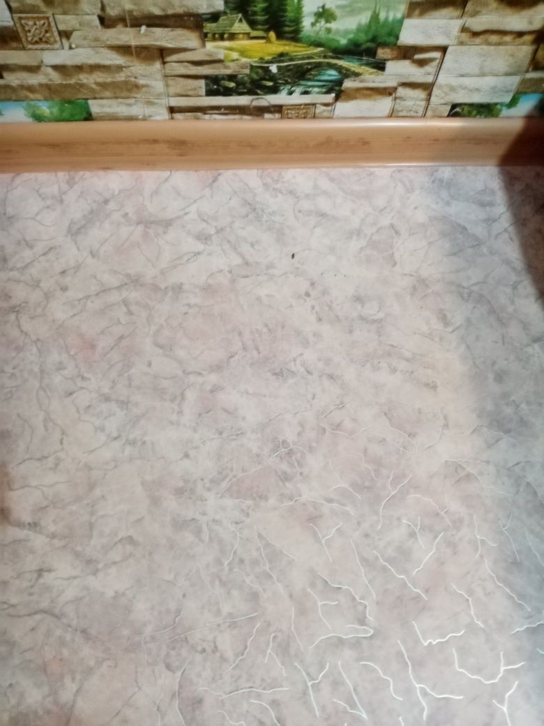 Настил линолеума.