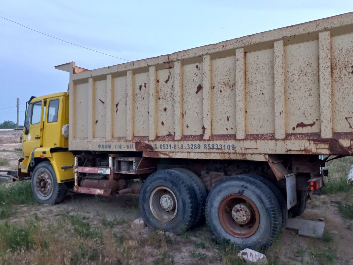 Самосвал Howo Sinotruk 2007