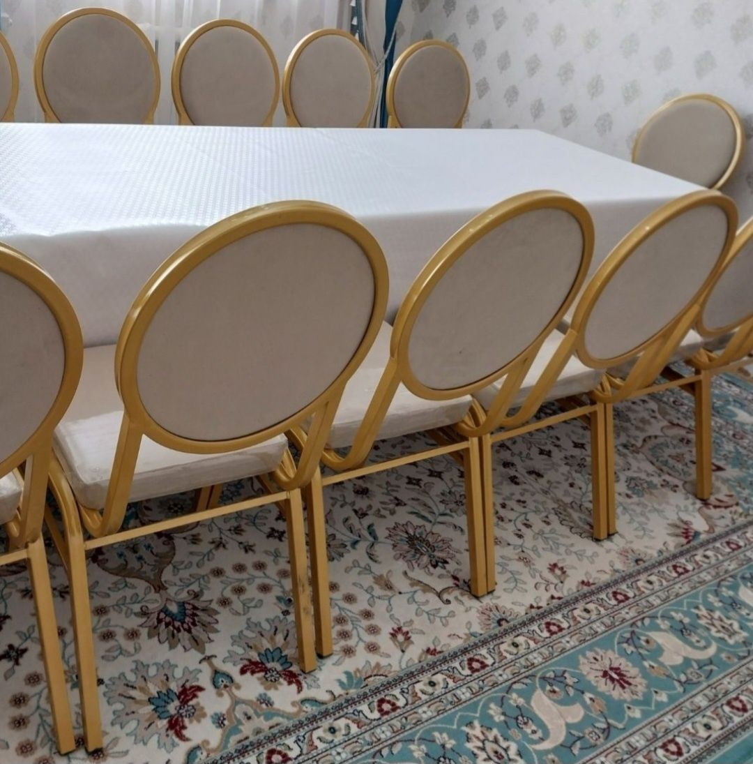 Стол, стулья аренда
