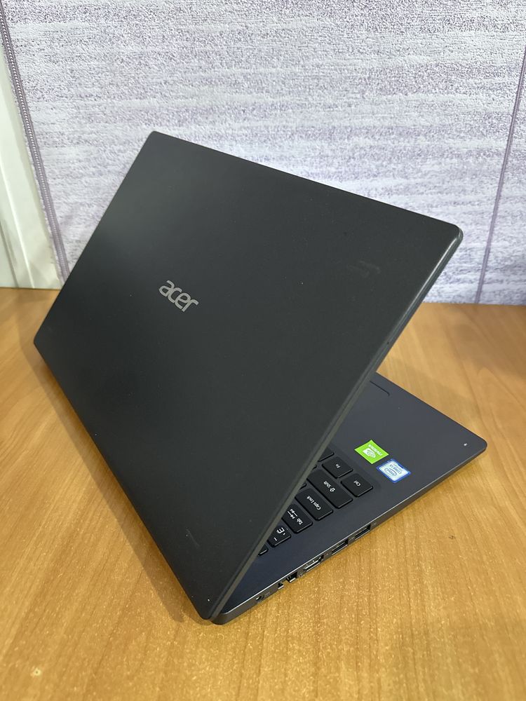 Acer intel i3-7 2.3GHZ SDD256Gb/8Gb •Рассрочка до 1 года• Актив Маркет