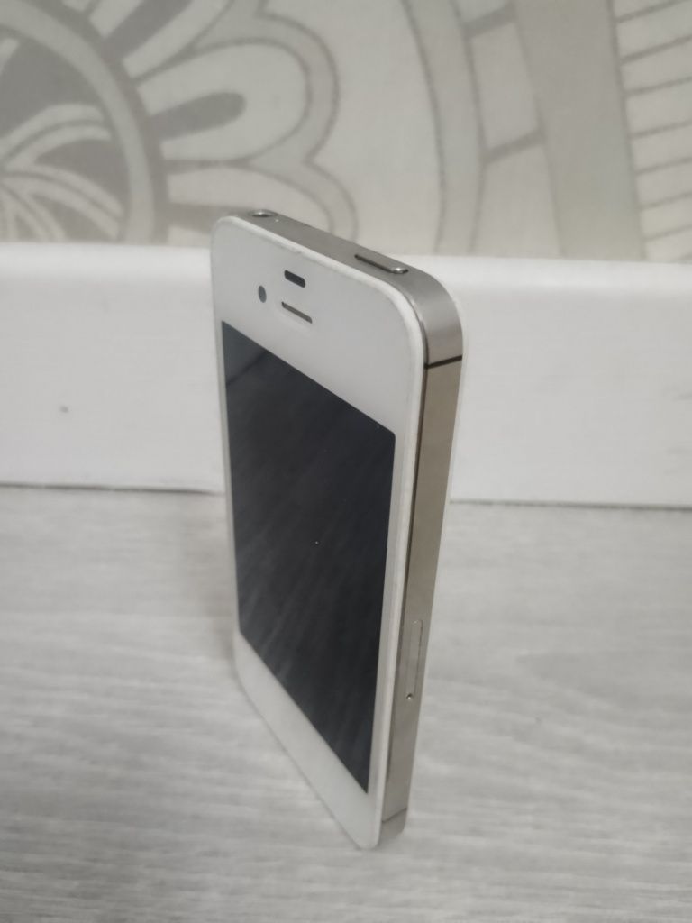 Iphone 4 s 32 gb