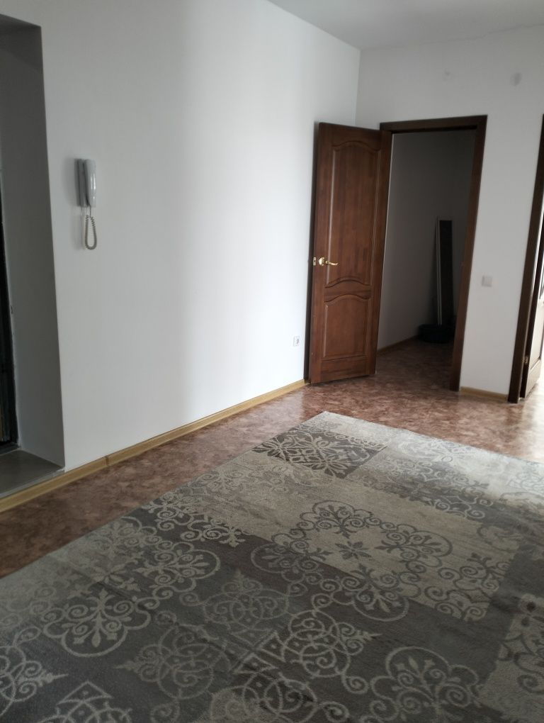 Сдам 2 ком.квартиру в Нурсити