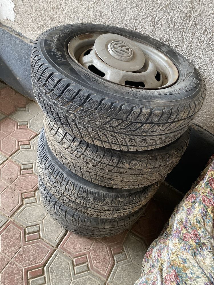 Volkswagen Golf.Jetta Шины P13 Размер 175,70,13