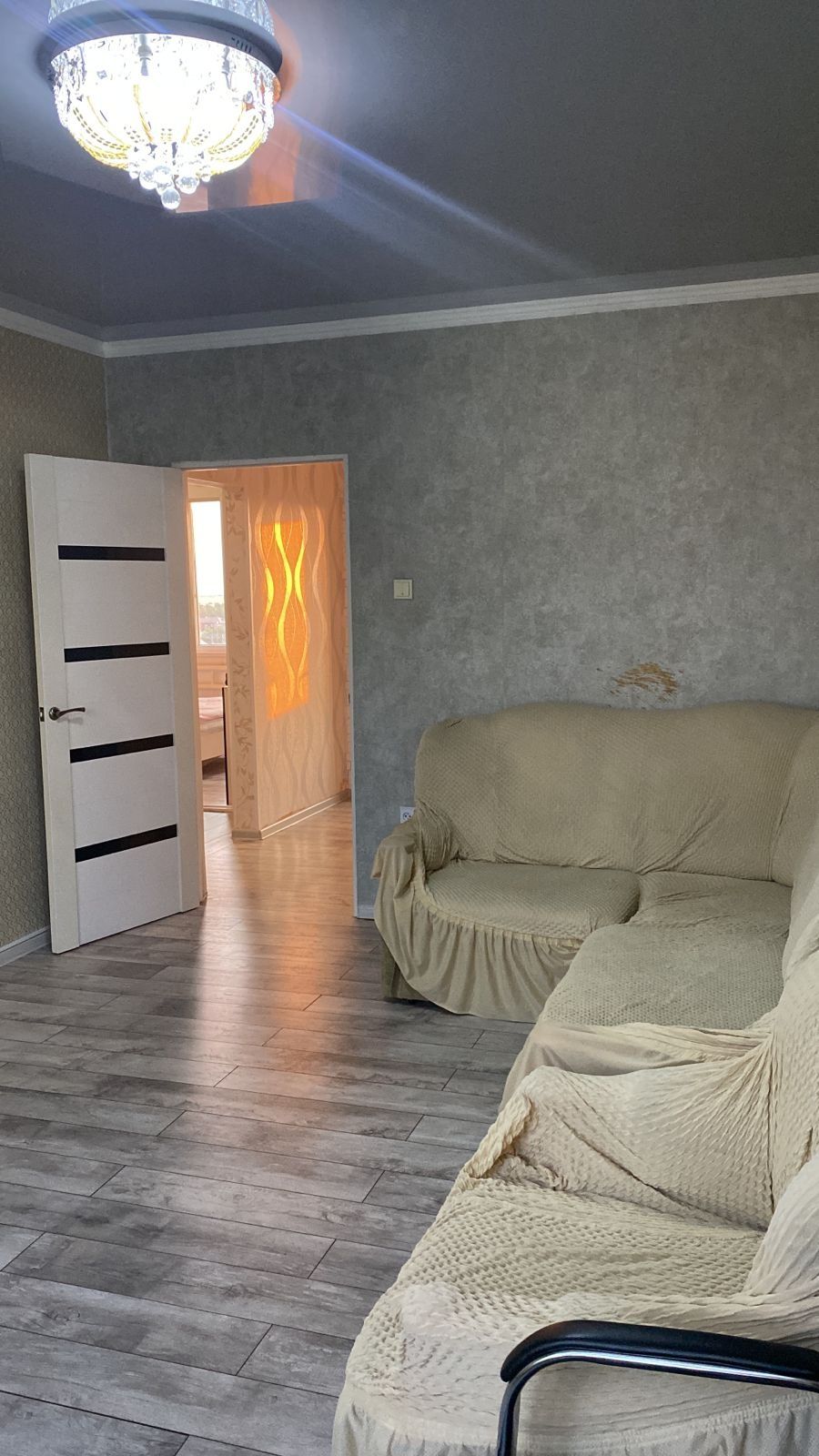 Сдам 2ух комнатную квартиру